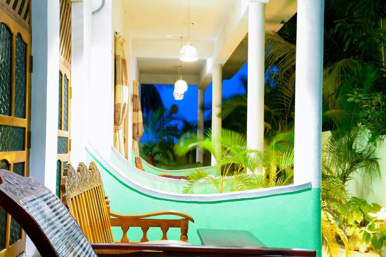 Badolina Kingdom Hotel Arugam Bay Exterior photo