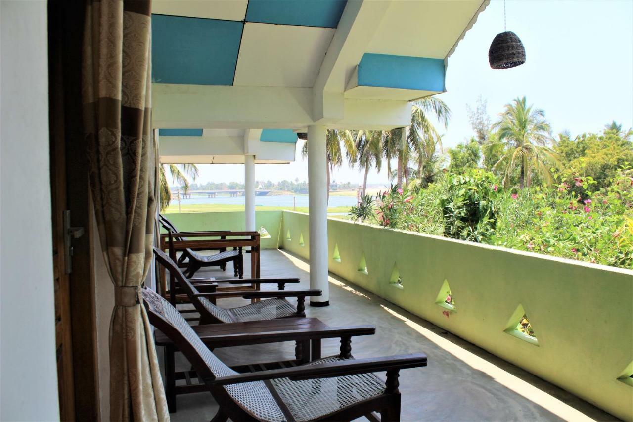 Badolina Kingdom Hotel Arugam Bay Exterior photo